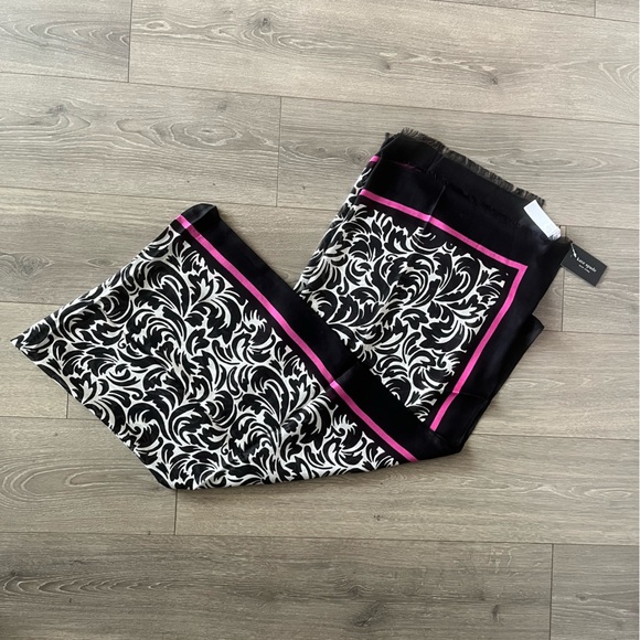 NWT Kate Spade Black & White with Pink Trim Oblong Scarf 90 x 32 inches Viscose